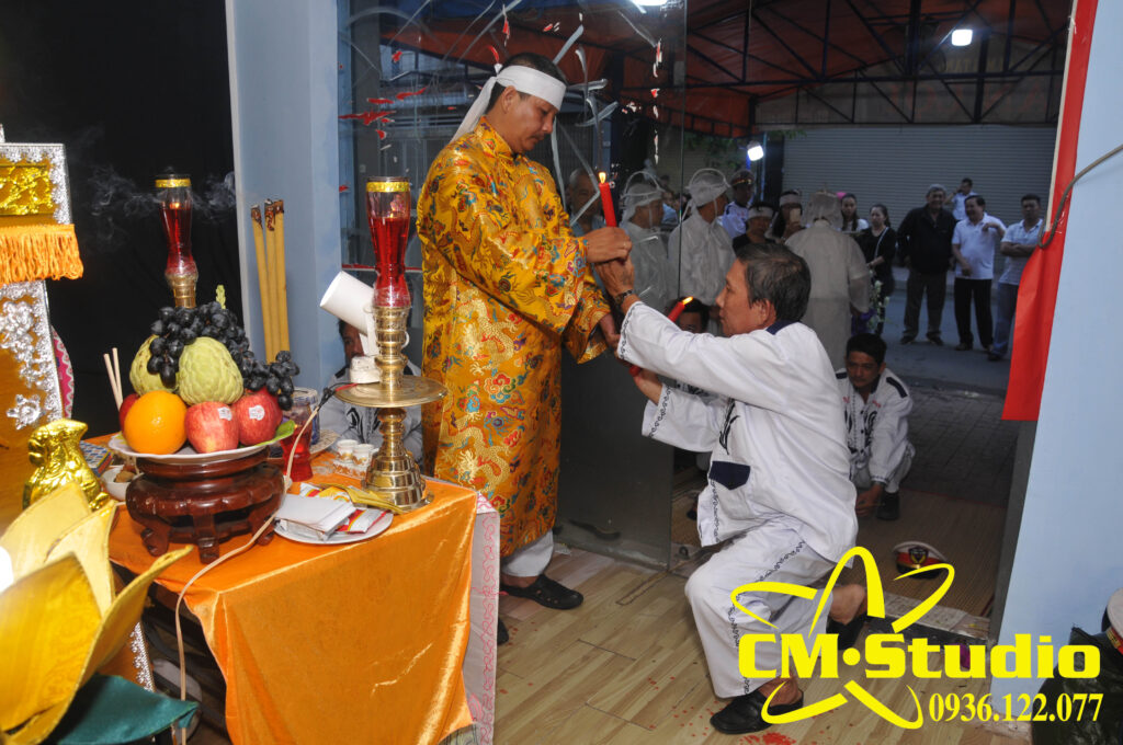 Quay phim tang lễ Sài Gòn